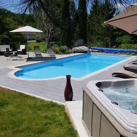 Au Mas De Gamet Bed & Breakfast Théminettes Dış mekan fotoğraf