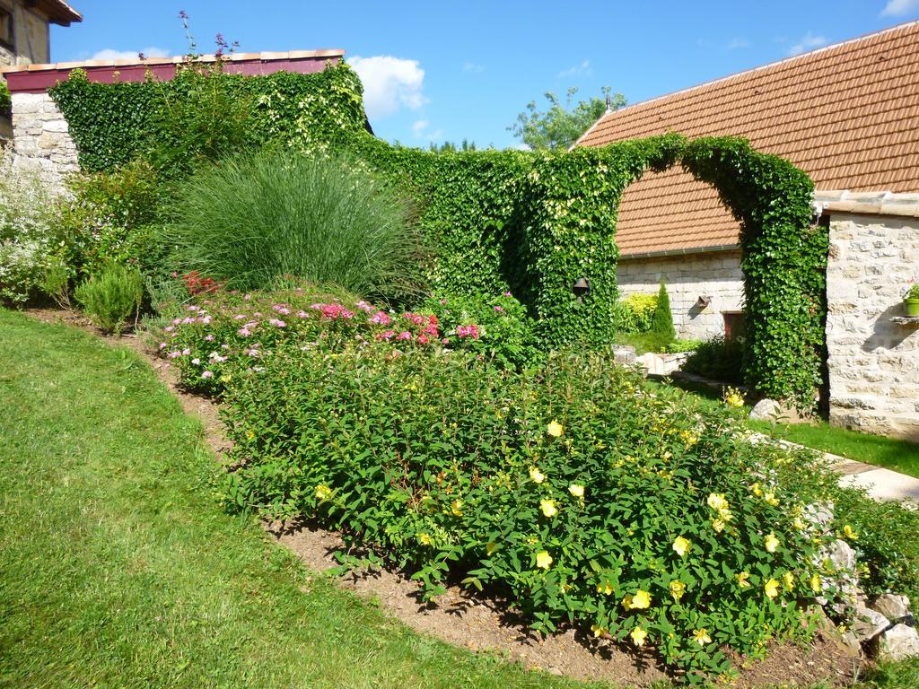 Au Mas De Gamet Bed & Breakfast Théminettes Dış mekan fotoğraf