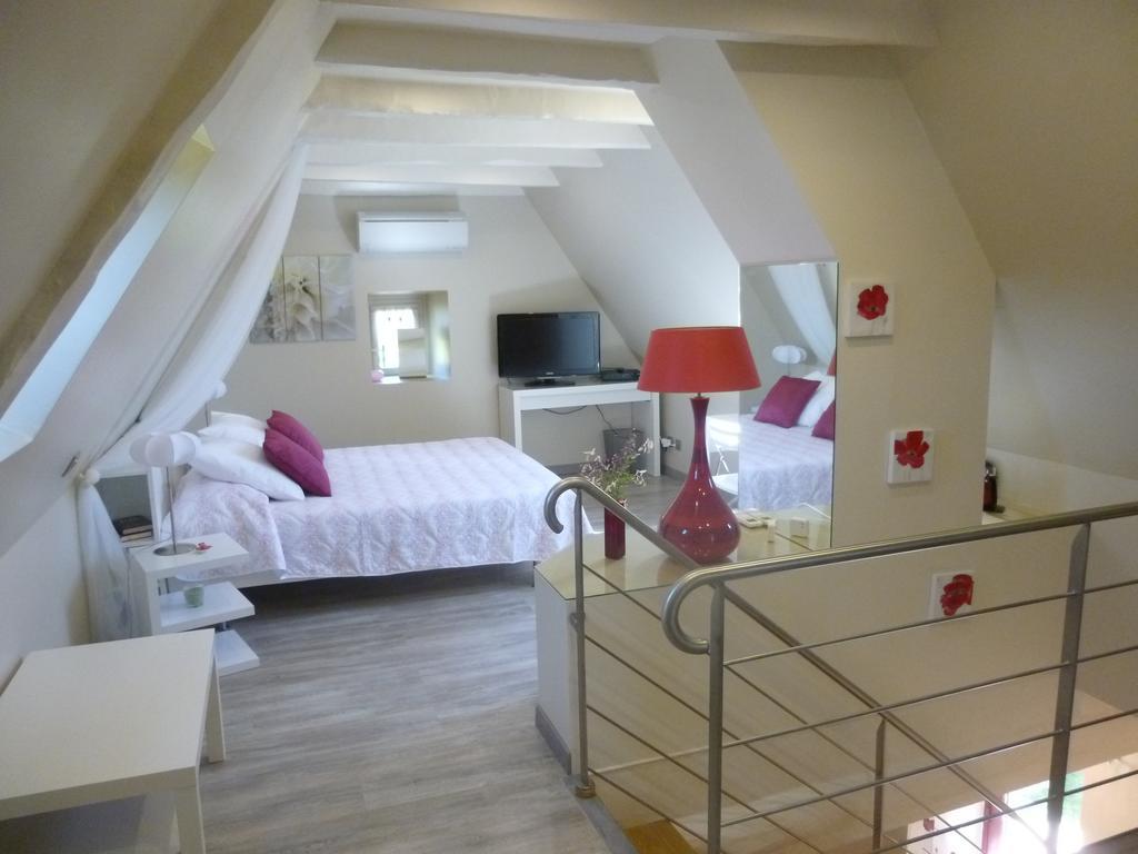 Au Mas De Gamet Bed & Breakfast Théminettes Dış mekan fotoğraf