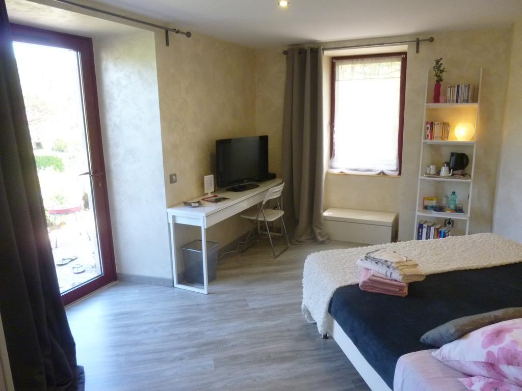 Au Mas De Gamet Bed & Breakfast Théminettes Dış mekan fotoğraf
